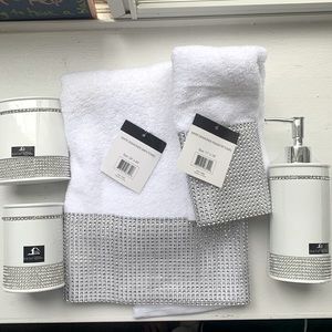 5 piece bathroom set
